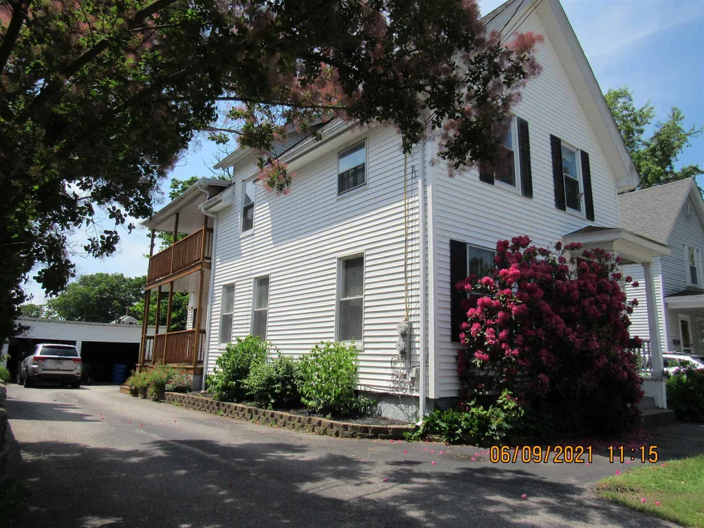 329 Harrison Street Manchester NH 03104