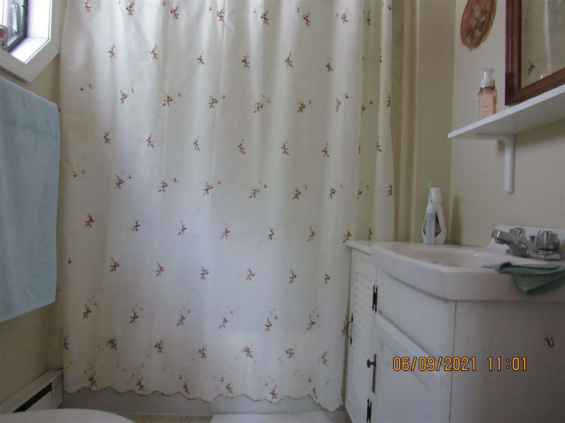 329 Harrison Street Manchester NH 03104