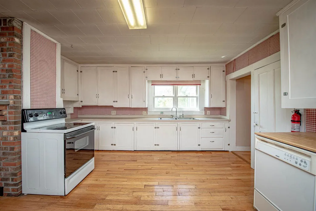 414 Upper Mad River Road Thornton NH 03285