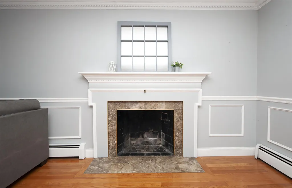 178 Fordway Extension Derry NH 03038