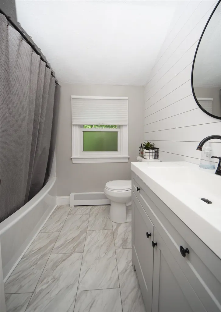 178 Fordway Extension Derry NH 03038