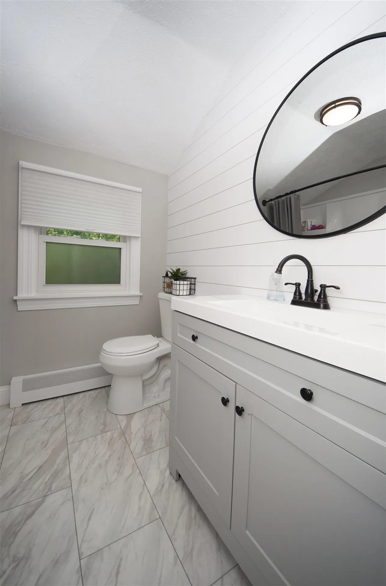178 Fordway Extension Derry NH 03038