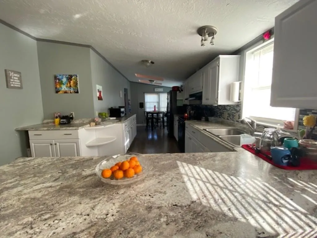 117 Pondview Road Swanzey NH 03446
