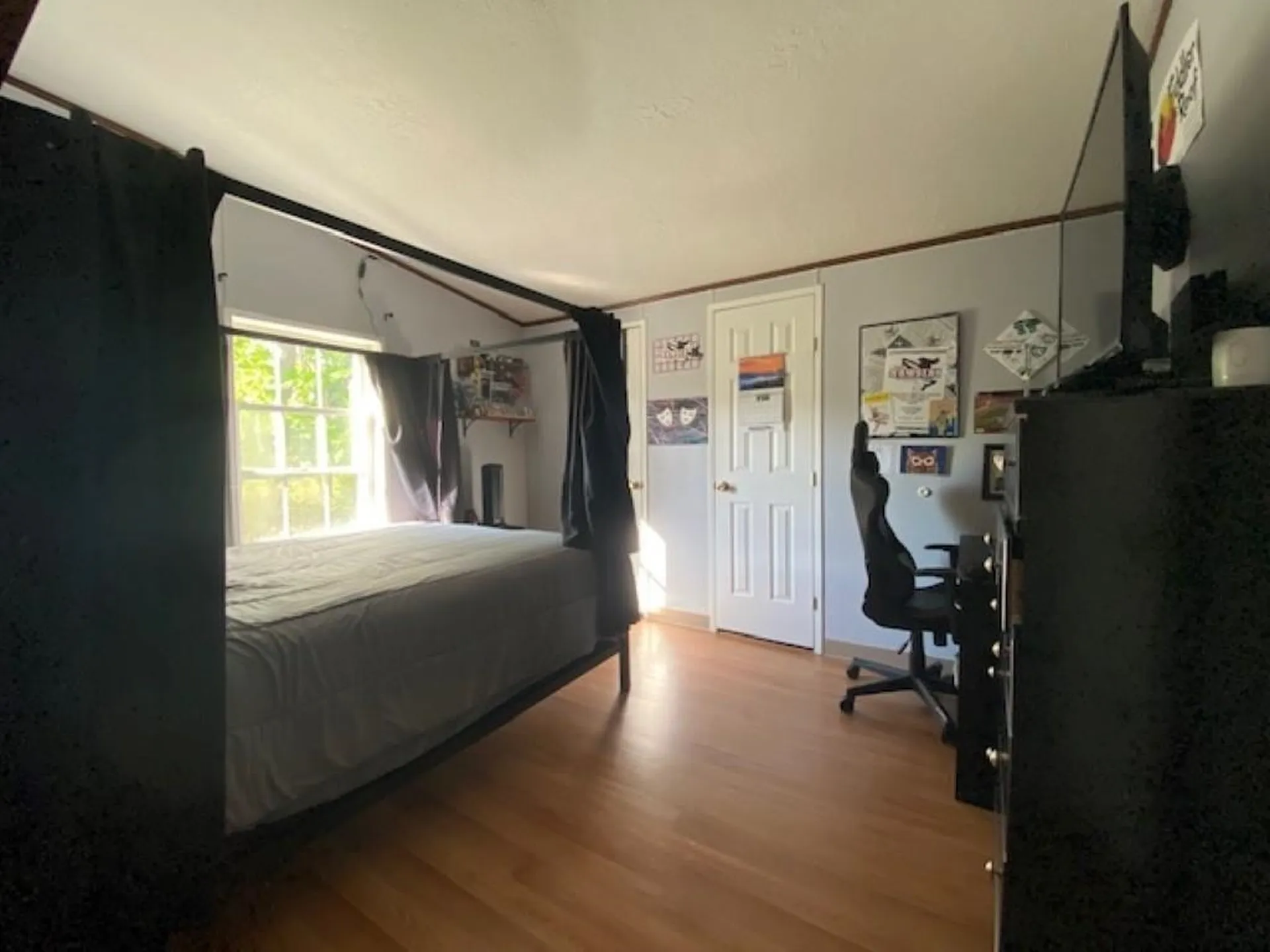 117 Pondview Road Swanzey NH 03446