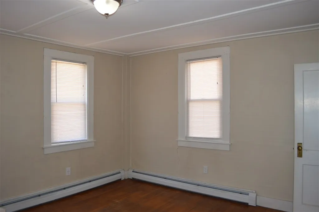 18 Broad Street Somersworth NH 03878