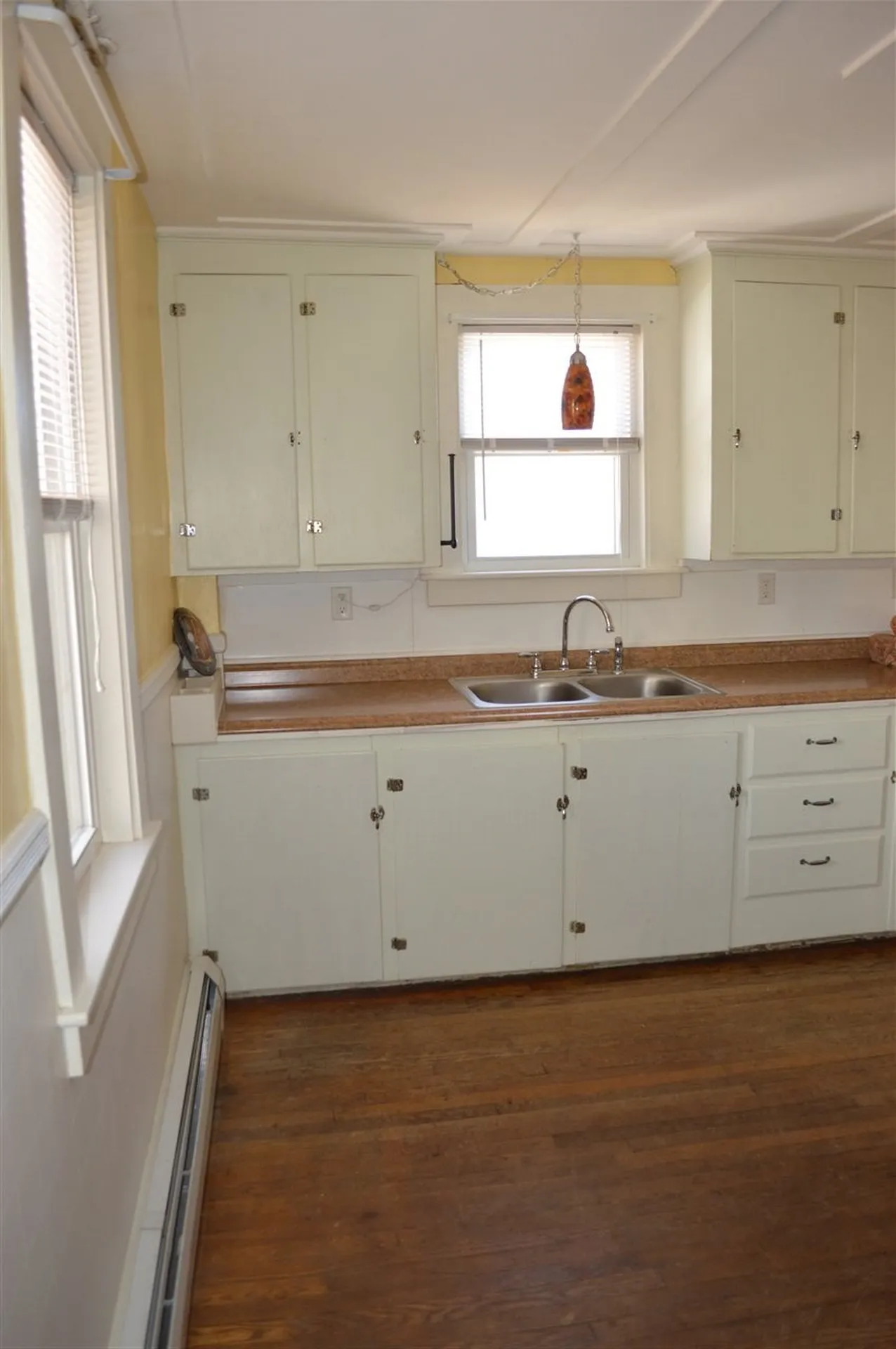 18 Broad Street Somersworth NH 03878