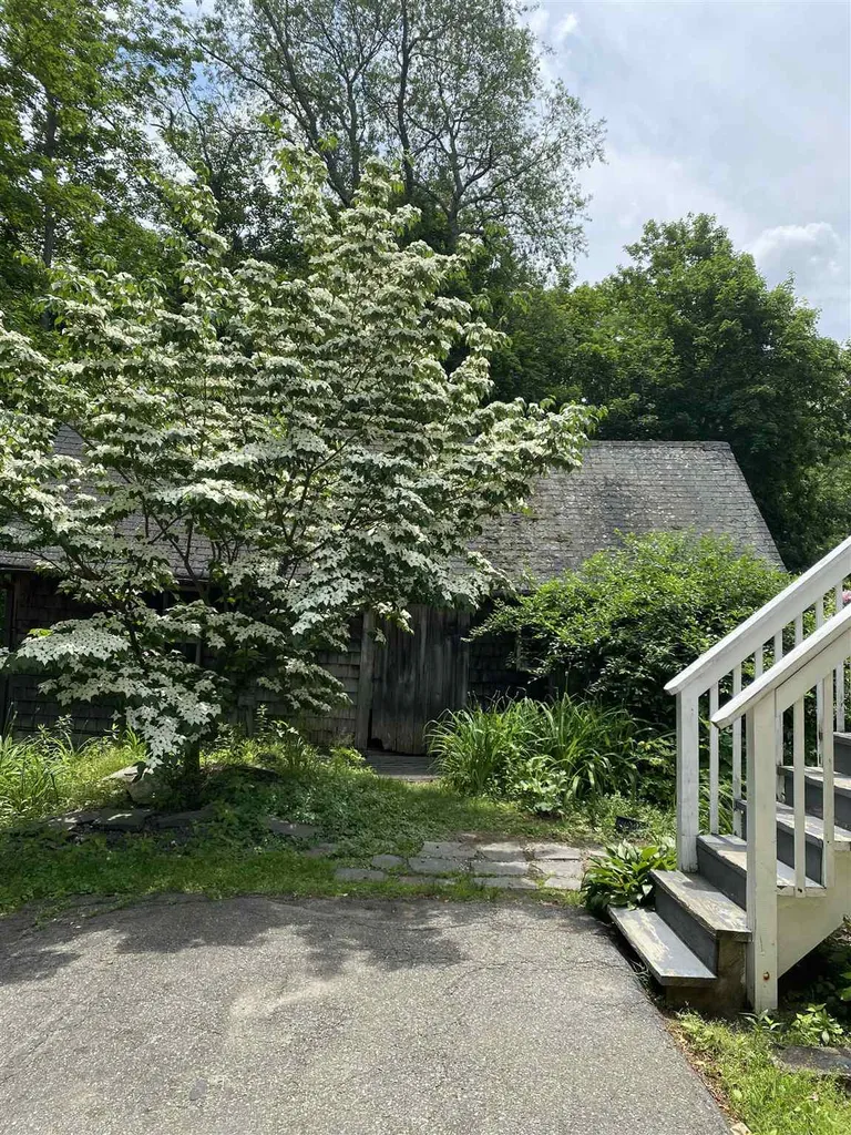 507 Portsmouth Avenue Greenland NH 03840