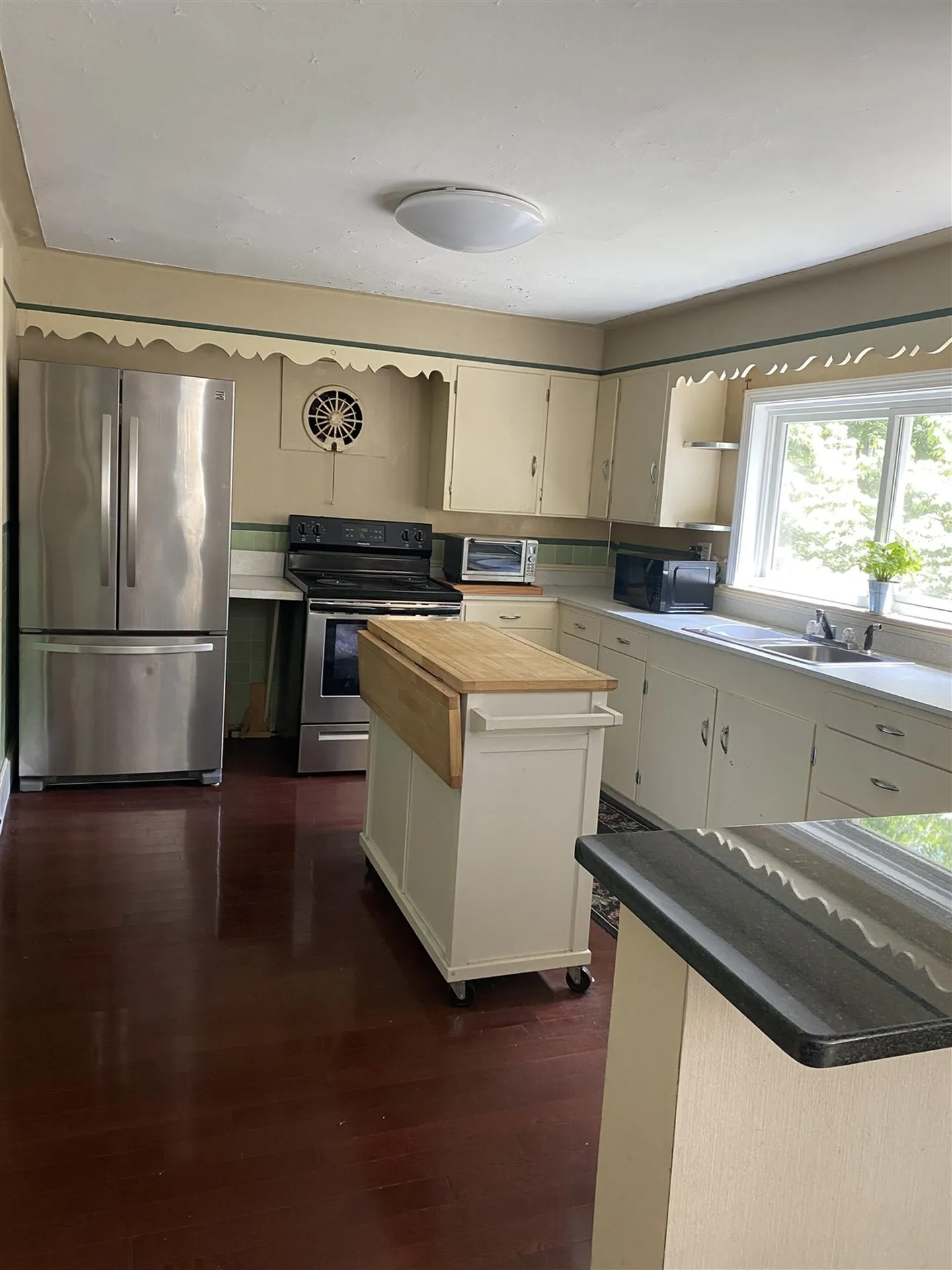 507 Portsmouth Avenue Greenland NH 03840