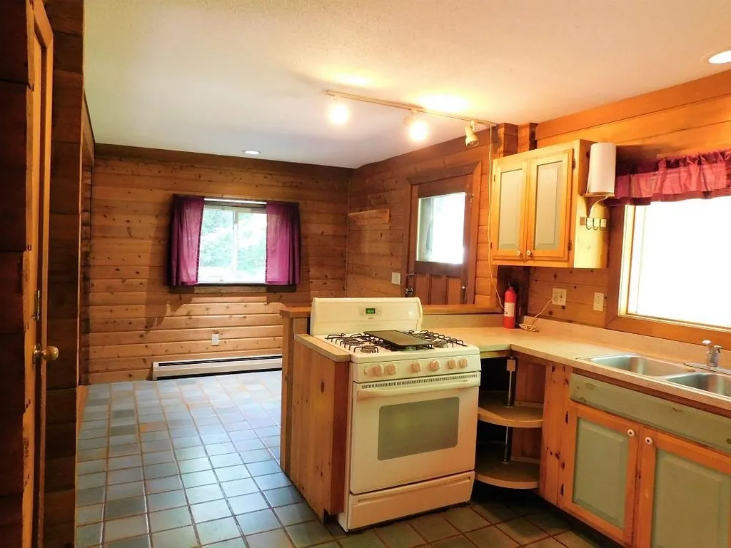 222 Governors Road Farmington NH 03835