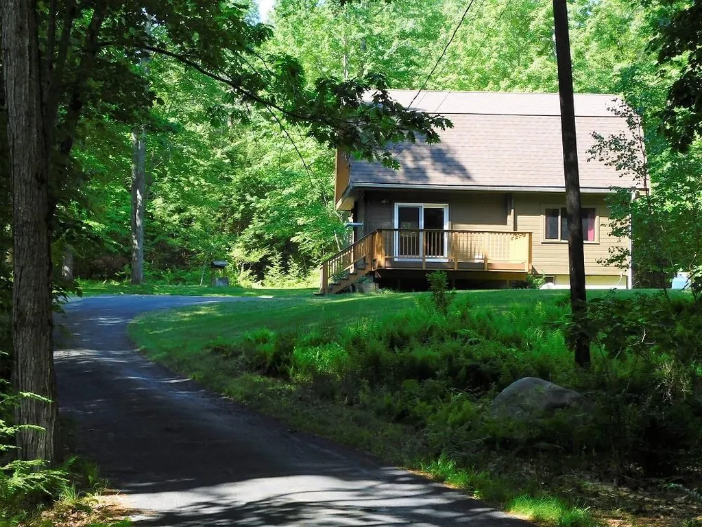 222 Governors Road Farmington NH 03835
