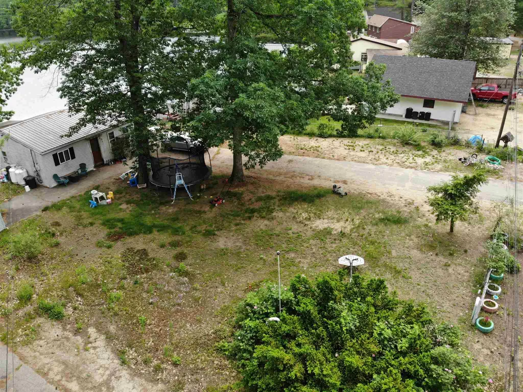 16 Glines Park Road Northfield NH 03276