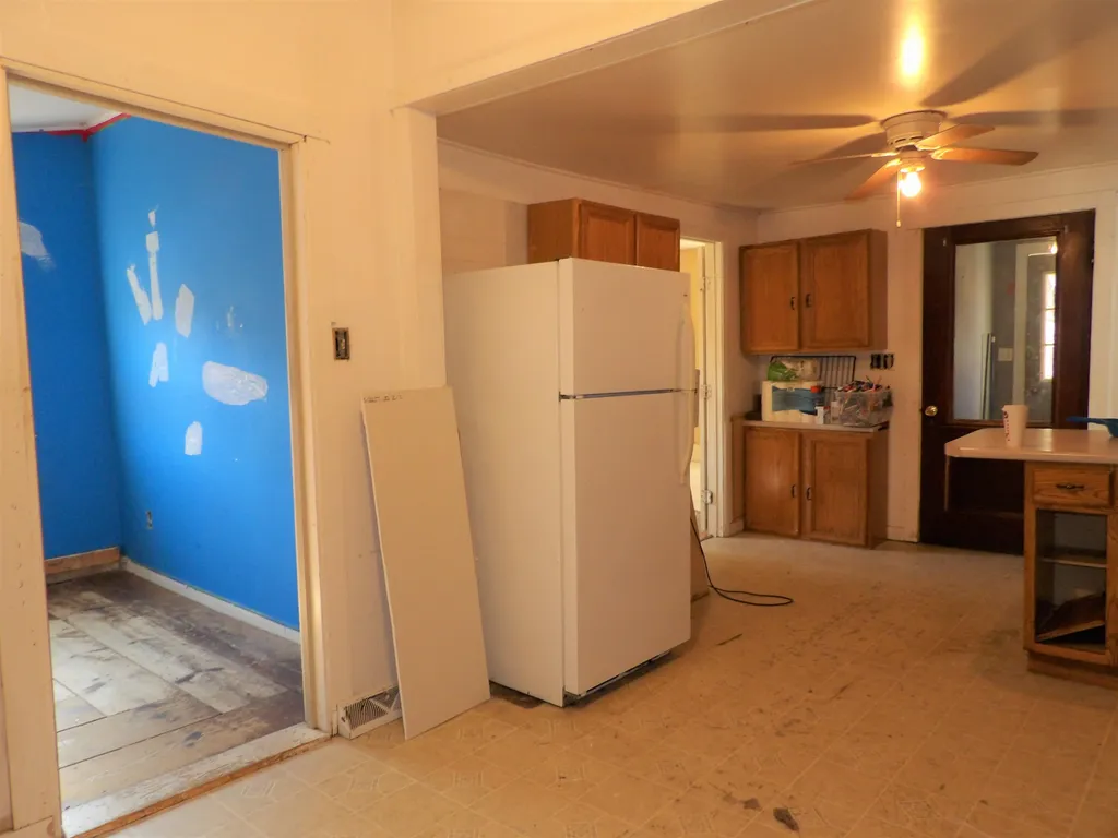 16 Glines Park Road Northfield NH 03276
