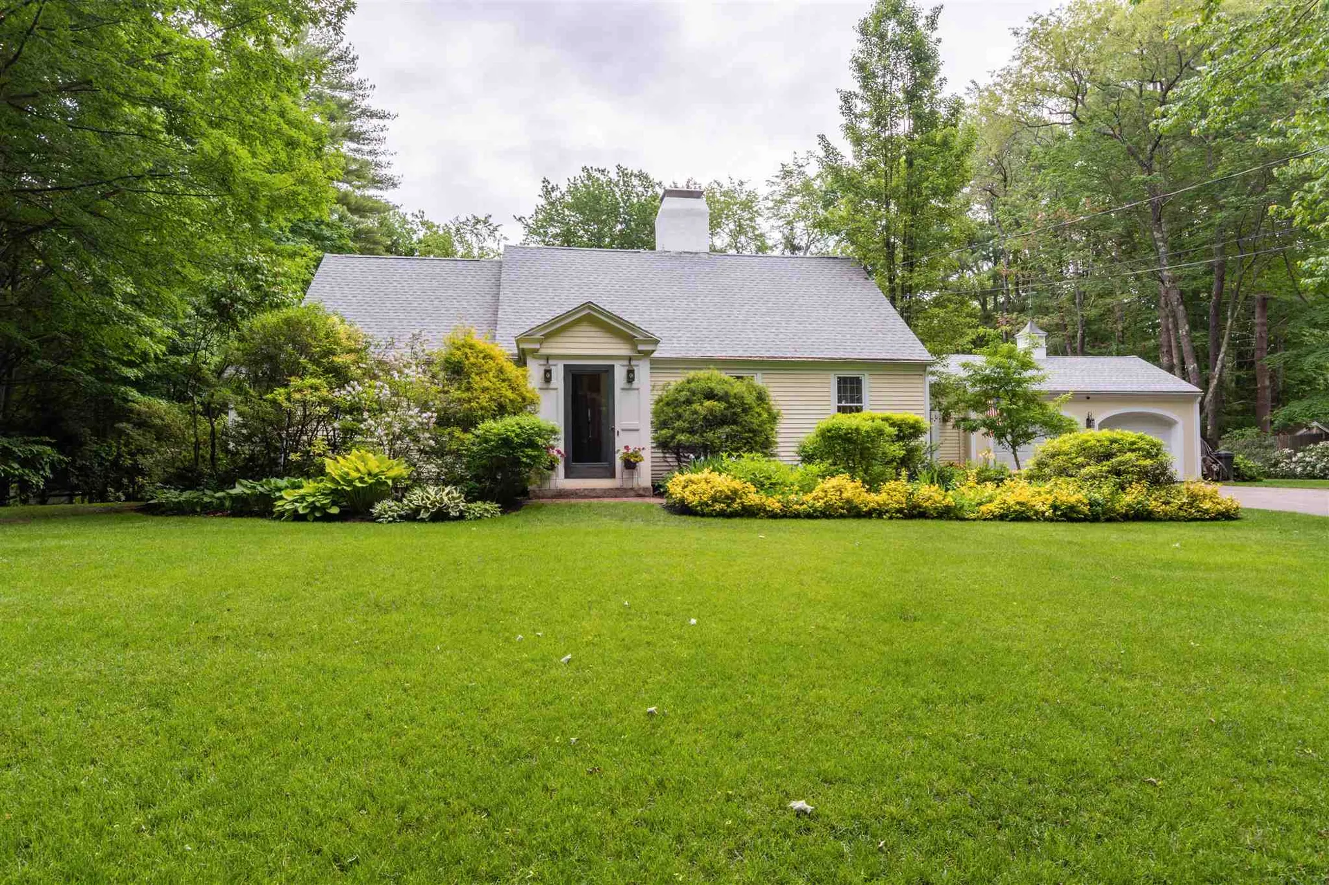 16 Depot Road Stratham NH 03885
