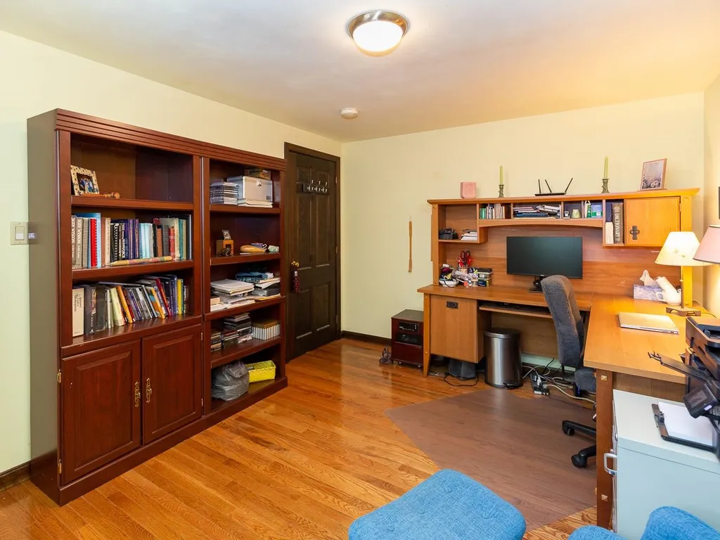 33 Meadowbrook Drive Barrington NH 03825