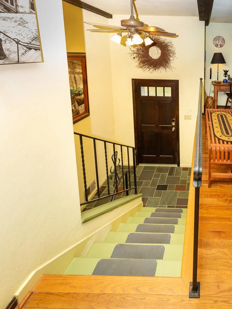 33 Meadowbrook Drive Barrington NH 03825