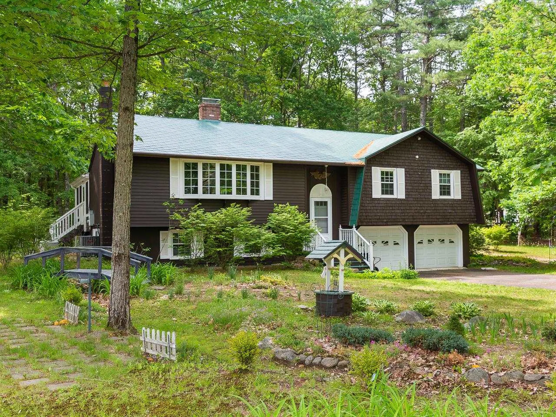 33 Meadowbrook Drive Barrington NH 03825