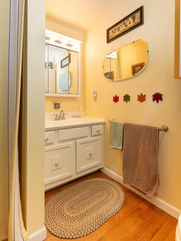 33 Meadowbrook Drive Barrington NH 03825