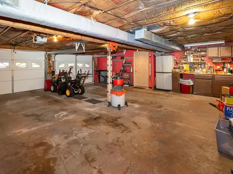 33 Meadowbrook Drive Barrington NH 03825