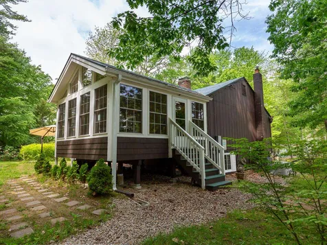 33 Meadowbrook Drive Barrington NH 03825