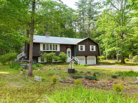 33 Meadowbrook Drive Barrington NH 03825