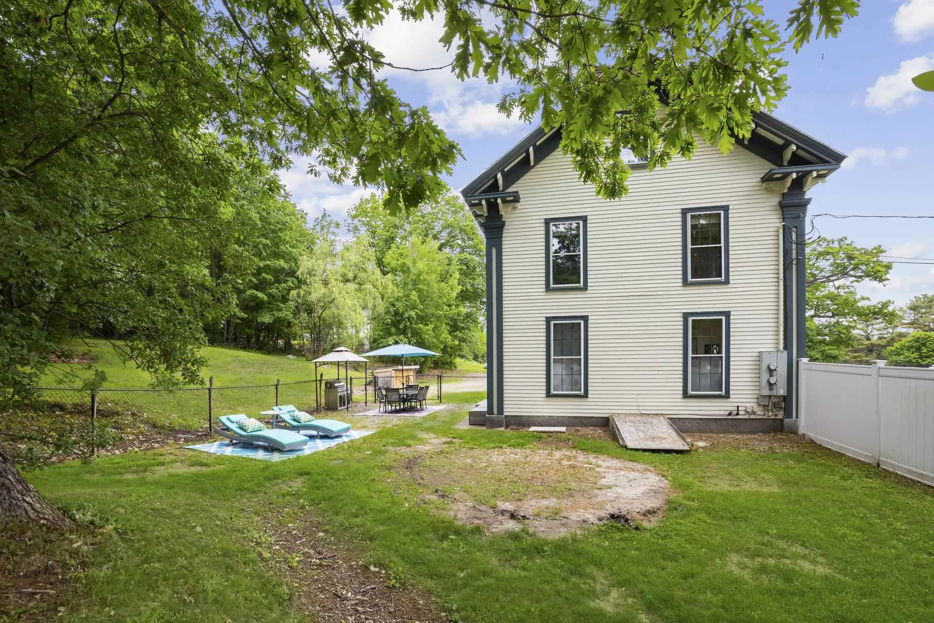 182 Center Street Wolfeboro NH 03894