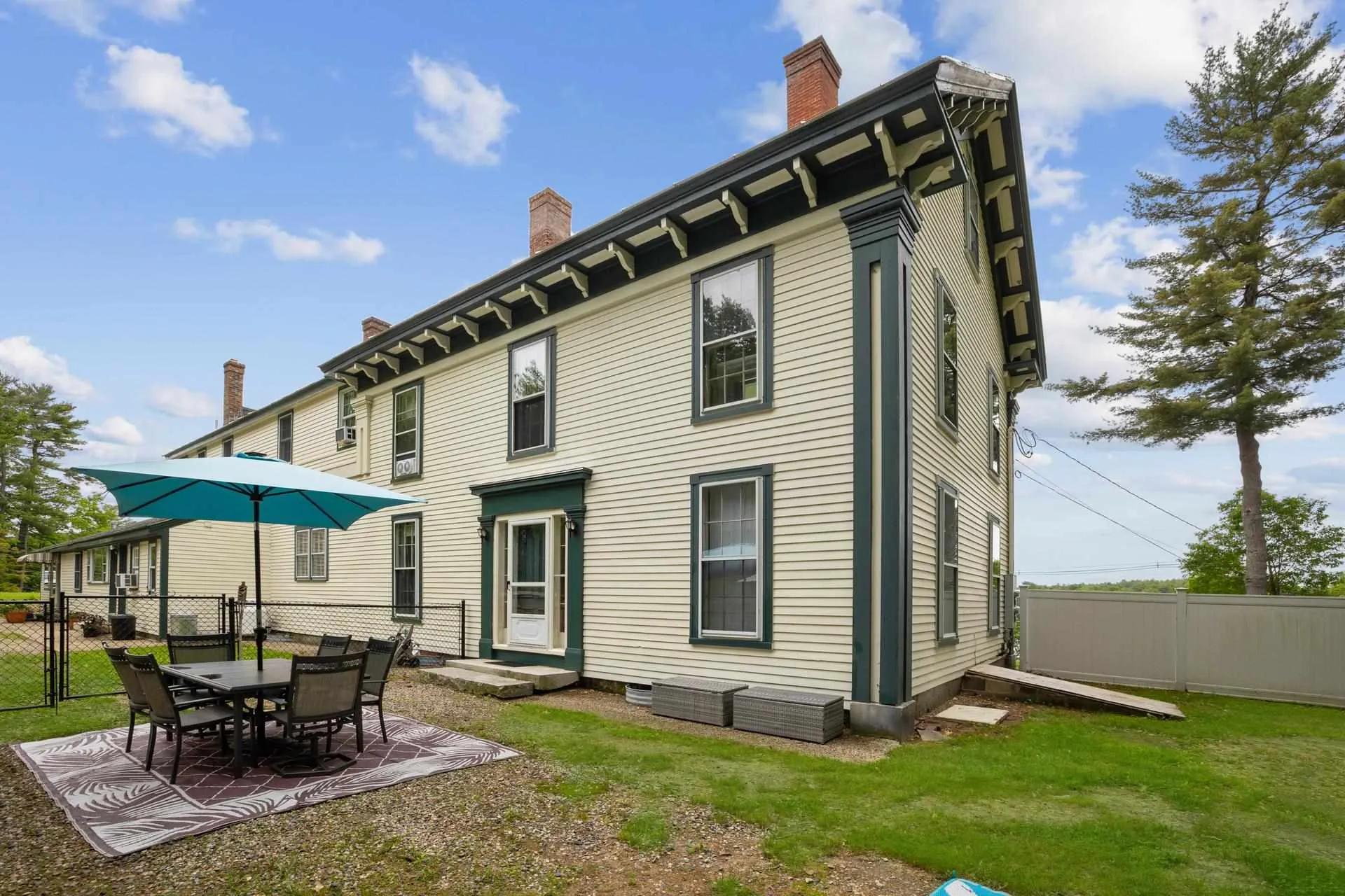 182 Center Street Wolfeboro NH 03894