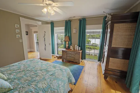 182 Center Street Wolfeboro NH 03894