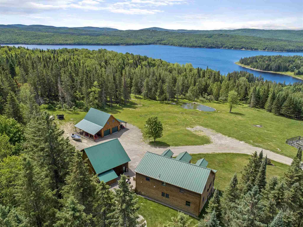 25 Landry Drive Pittsburg NH 03592