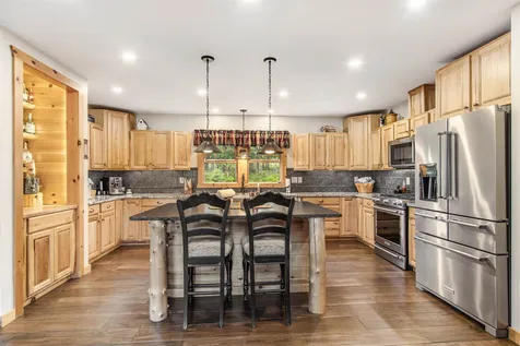 25 Landry Drive Pittsburg NH 03592