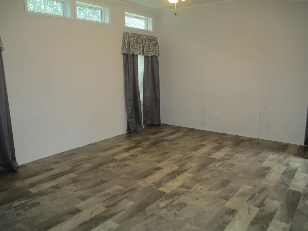 1 New Yorker Drive Allenstown NH 03275