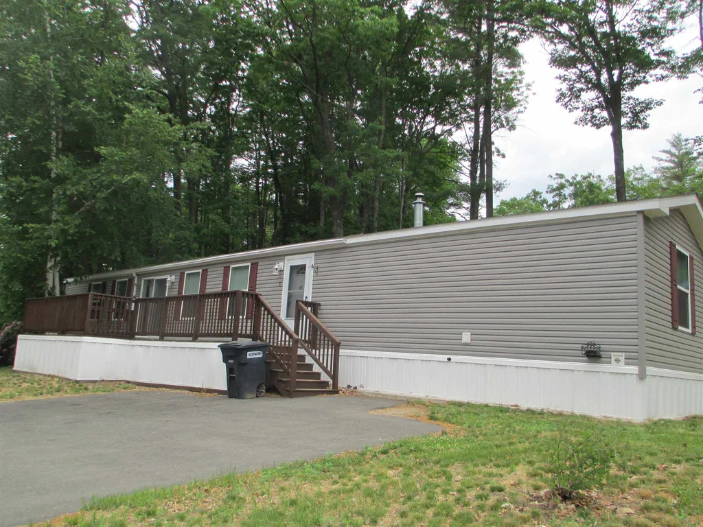1 New Yorker Drive Allenstown NH 03275