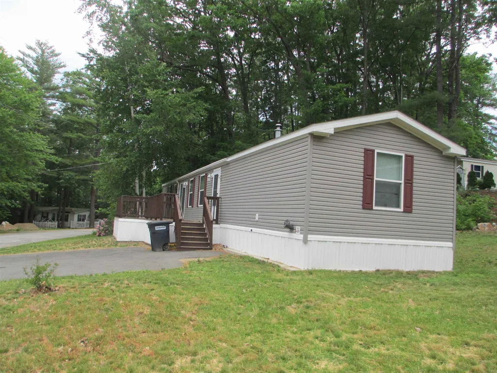 1 New Yorker Drive Allenstown NH 03275