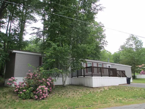 1 New Yorker Drive Allenstown NH 03275