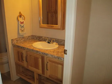1 New Yorker Drive Allenstown NH 03275