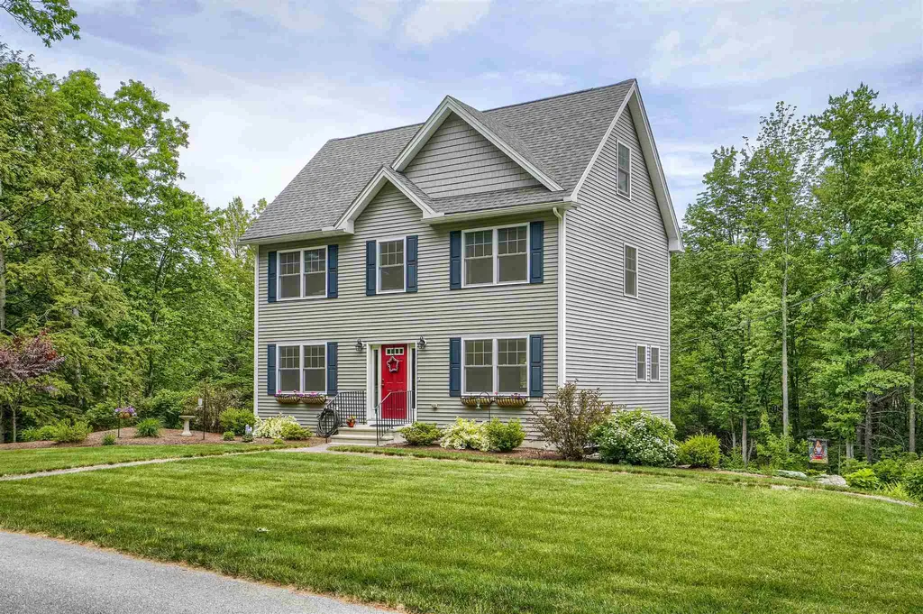 3 West Road Merrimack NH 03054