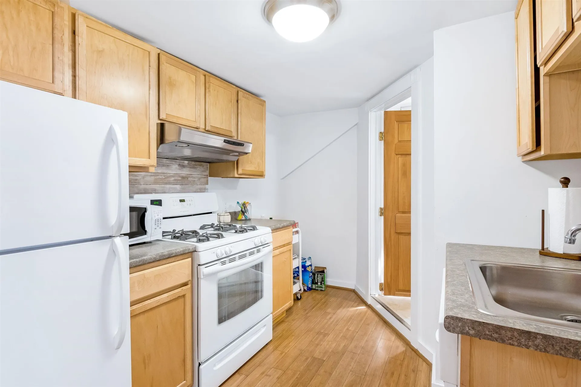122 Maple Street Burlington VT 05401