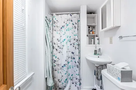 122 Maple Street Burlington VT 05401