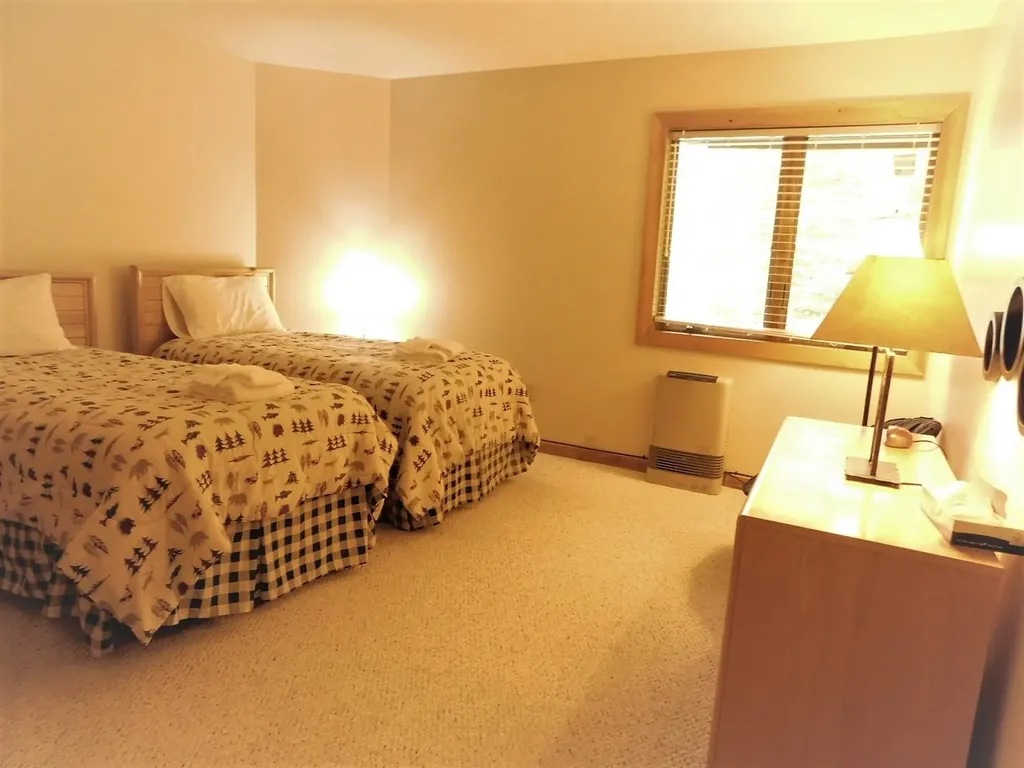 27 Rams Horn Drive Lincoln NH 03251