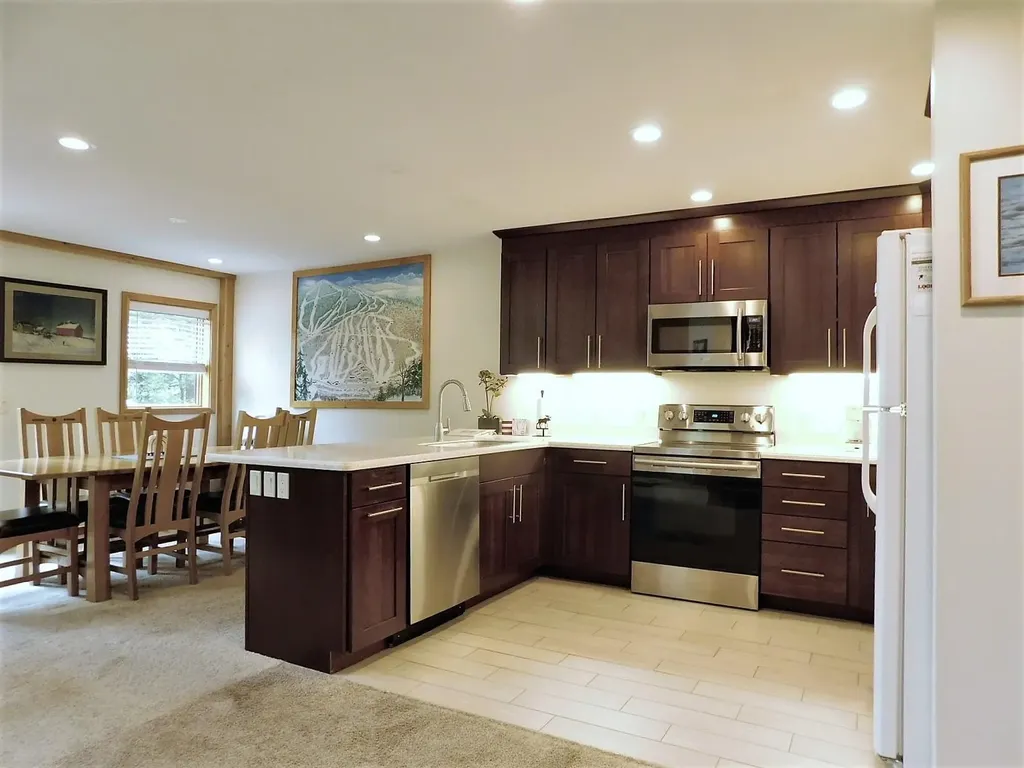 27 Rams Horn Drive Lincoln NH 03251
