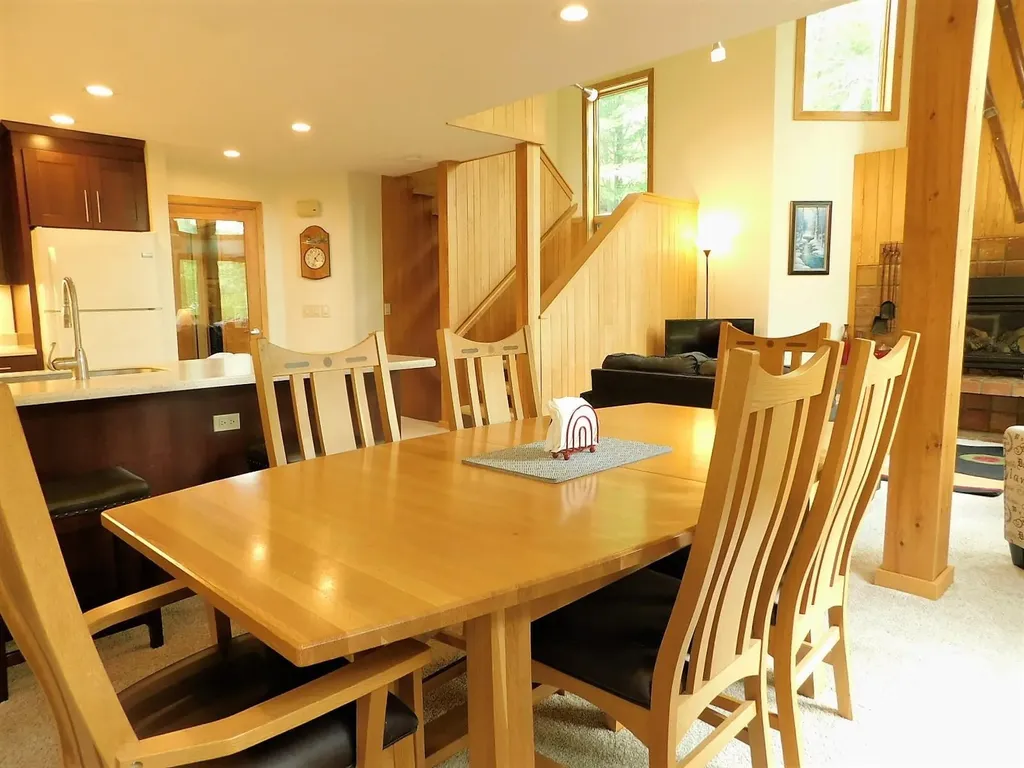 27 Rams Horn Drive Lincoln NH 03251