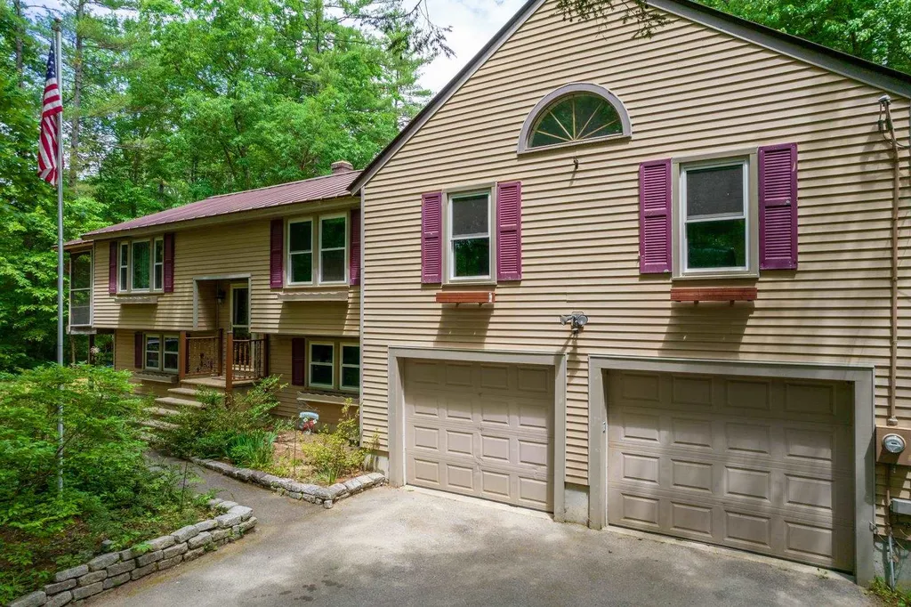 241 Chester Road Fremont NH 03044