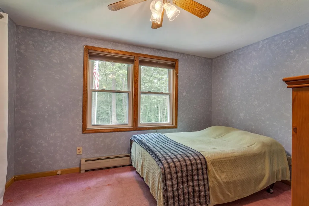 241 Chester Road Fremont NH 03044