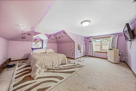 9 Cherry Street Nashua NH 03060