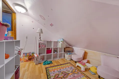 9 Cherry Street Nashua NH 03060