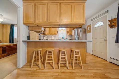 9 Cherry Street Nashua NH 03060