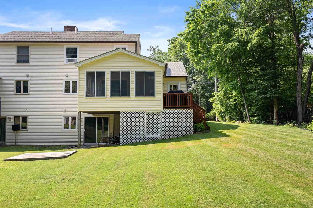 7L Bonnie Lane Derry NH 03038