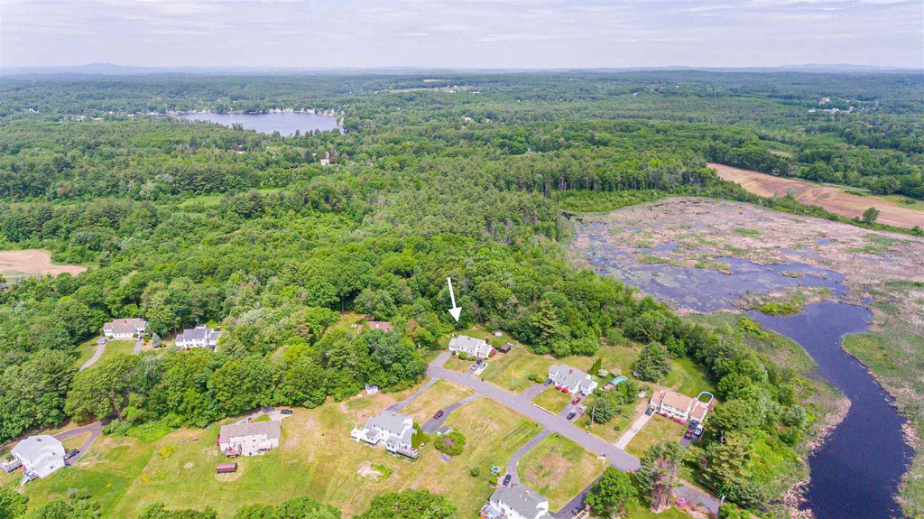 7L Bonnie Lane Derry NH 03038