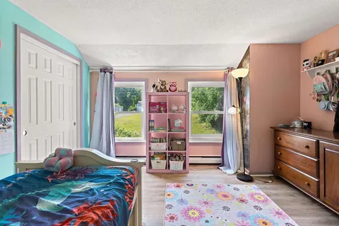 7l Bonnie Lane Derry NH 03038