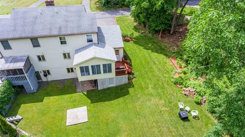 7l Bonnie Lane Derry NH 03038