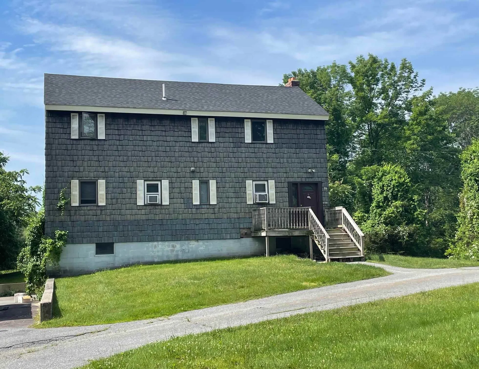 16 Melody Lane Pelham NH 03076